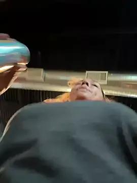 DaddiesLilMoaner from StripChat
