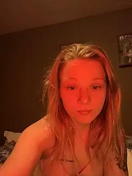 Daddyssllut from StripChat
