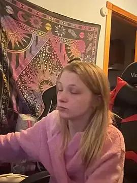Daddyssllut from StripChat