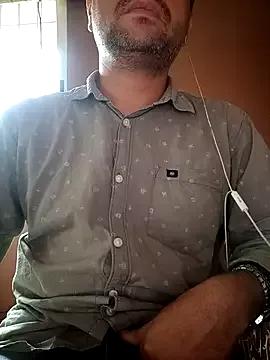 daddyXshow from StripChat is Freechat