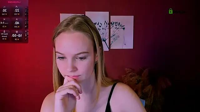 dakota_night_ from StripChat is Freechat