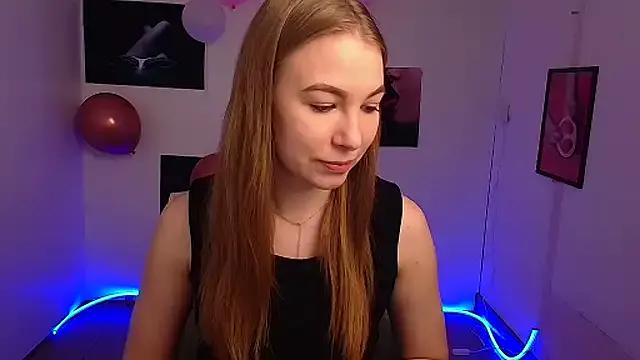 Dana_flowers from StripChat