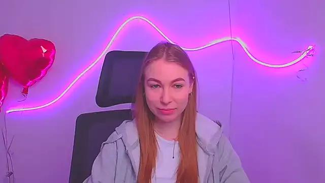 Dana_flowers from StripChat
