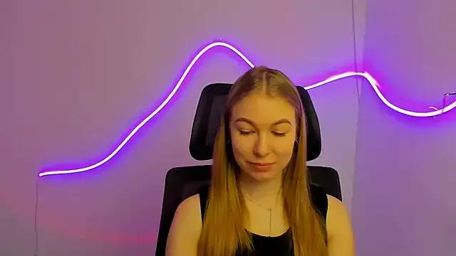 Dana_flowers from StripChat
