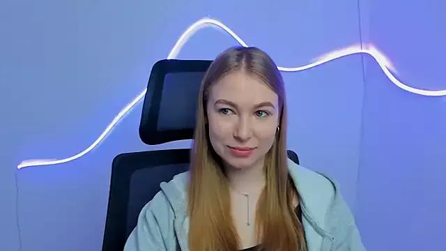 Dana_flowers from StripChat