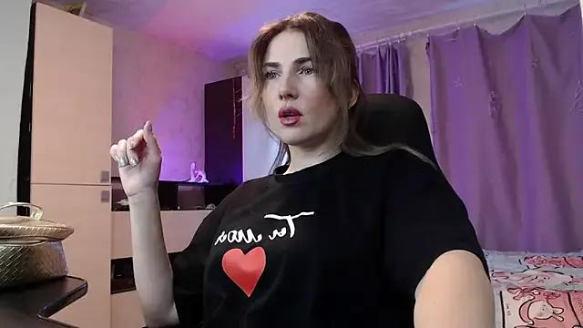 Daniela_Cooperr from StripChat is Freechat