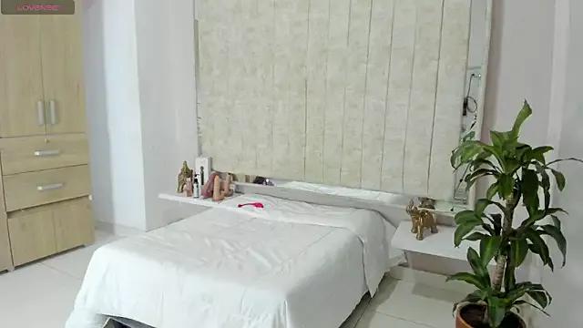 Danna_777_ from StripChat