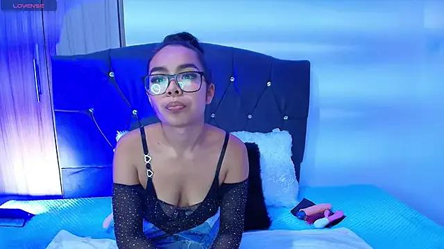 Checkout girls naked models with similar nickname. Cute sexy Free Models.