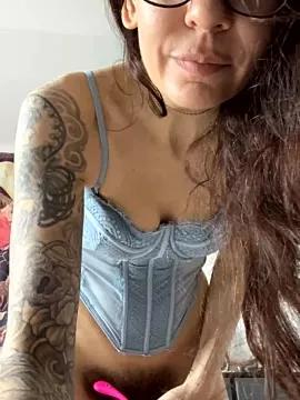 DanniBabe from StripChat