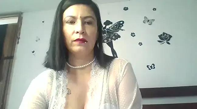 Dannitamillf from StripChat