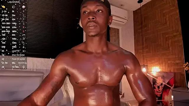 DannSmmith from StripChat is Freechat