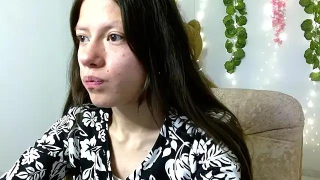Daphne1609 from StripChat is Freechat