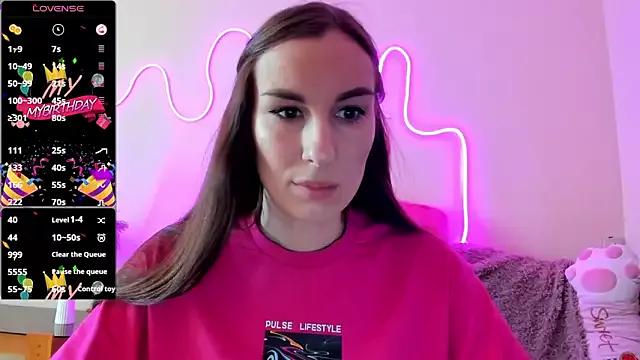 DarlingKaty from StripChat is Freechat