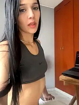 DarlingOneness from StripChat is Freechat
