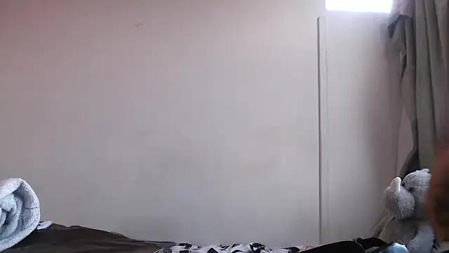 DarrkDeeva68 from StripChat