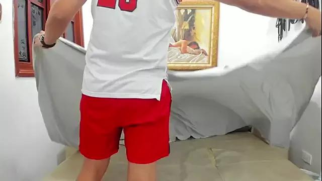 DavilANDkevin2 from StripChat is Freechat