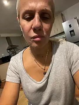 DeborahXPorn from StripChat is Freechat