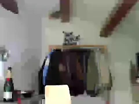 DeboraMee from StripChat is Freechat