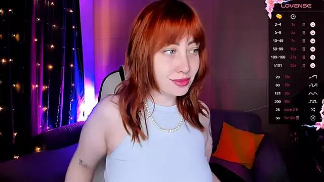 deboramoore from StripChat is Freechat
