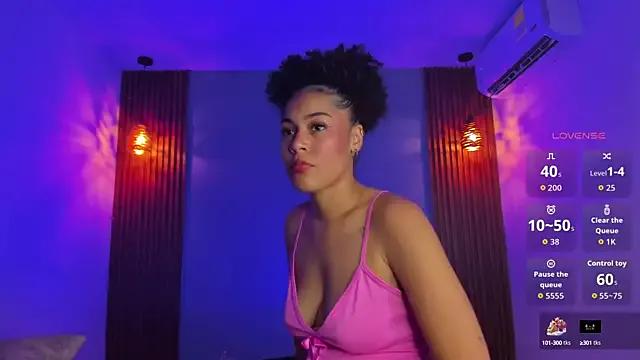 delaylacruz from StripChat is Freechat