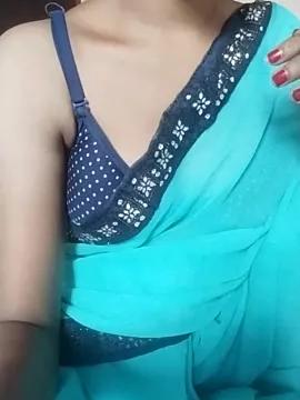 Watch outside webcam shows. Cute Free Cams.