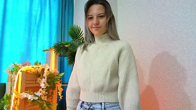 DianeLong from StripChat is Freechat