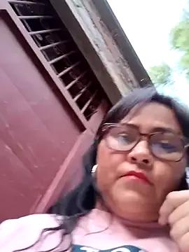 Dirty-Momm-Divorced-Hot from StripChat is Freechat