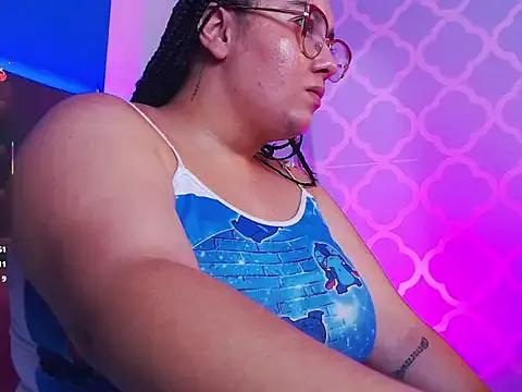 diva_rosa from StripChat is Freechat