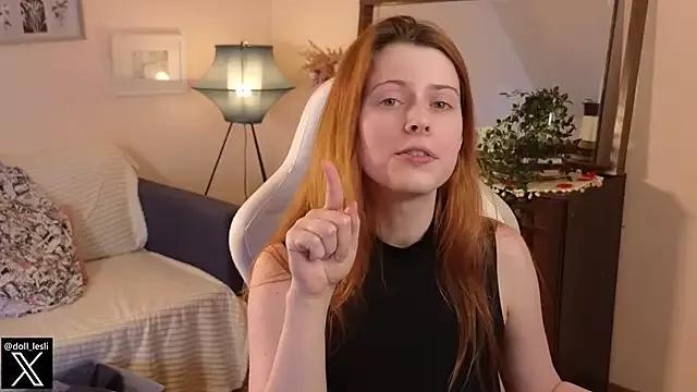 doll_lesli from StripChat