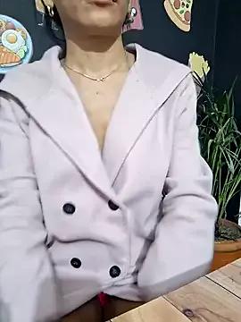 Doll_Loren from StripChat