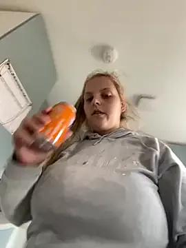 Dolliejayxx from StripChat is Freechat