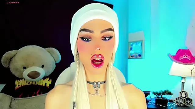 dollswit01 from StripChat