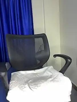 Dorrohpretty from StripChat is Freechat