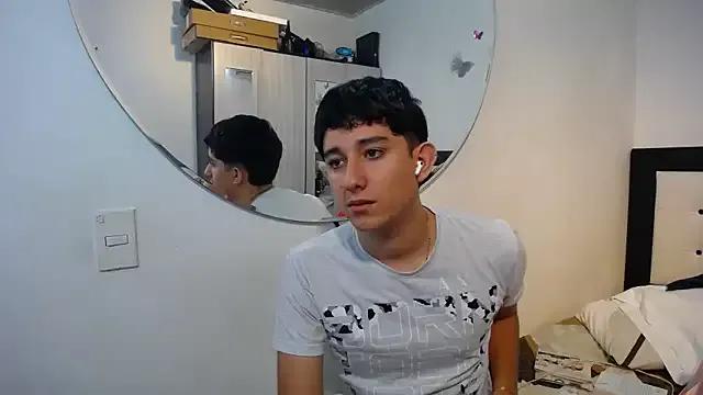 Dravith_Valery from StripChat is Freechat