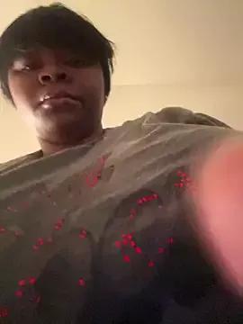 DreamyDiamonds from StripChat is Freechat