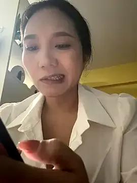 Dujuan-d from StripChat is Freechat