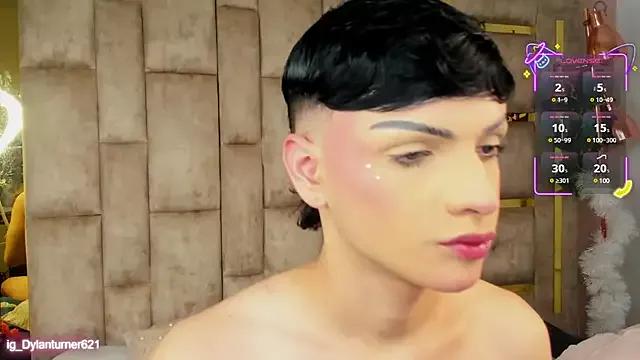 Dylan_Turnerr from StripChat is Freechat