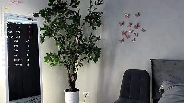 EarleanMottai from StripChat is Freechat