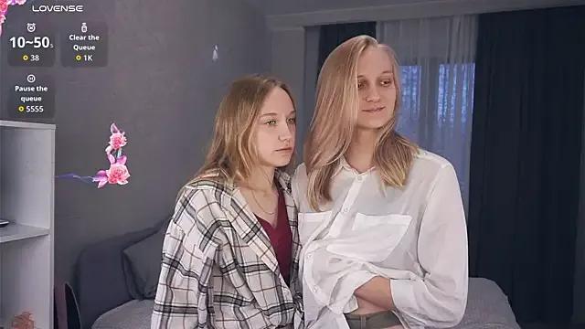 Checkout girls naked models with similar nickname. Cute sexy Free Models.