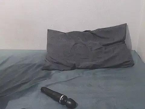 EbonyTinyX from StripChat is Freechat