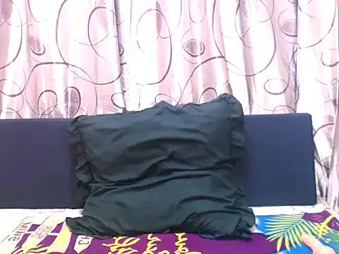 ebonywildfire4u69 from StripChat is Freechat