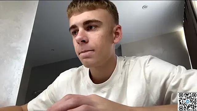 echowraith from StripChat is Freechat