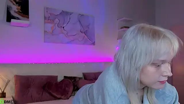 Eclipse_Auralis from StripChat is Freechat