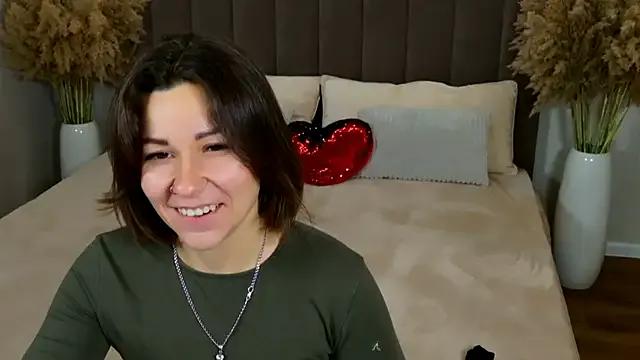 EdenSolis from StripChat is Freechat