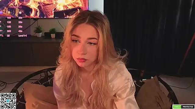 EdinaCornett from StripChat is Freechat