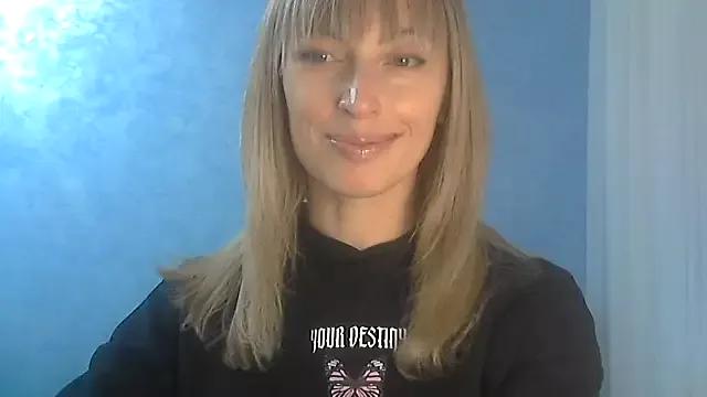 EffectMaya from StripChat