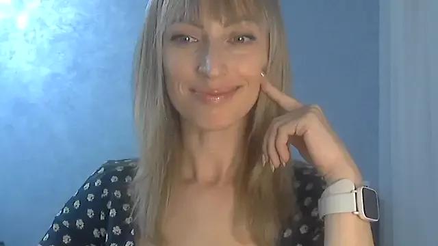 EffectMaya from StripChat
