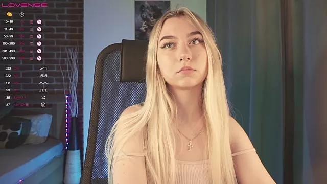 EIIenParker from StripChat