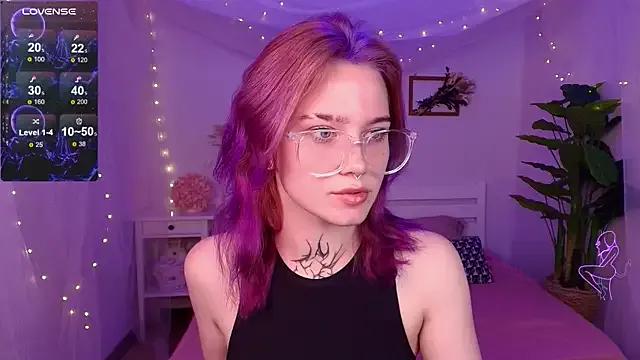 Elastikiss from StripChat is Freechat