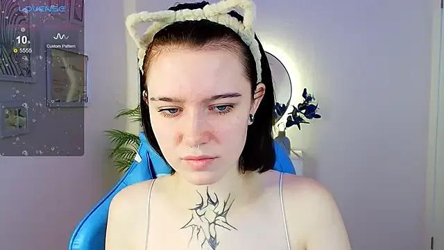 Checkout girls naked models with similar nickname. Cute sexy Free Models.